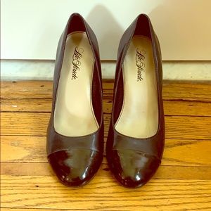 Life Stride Black Heels